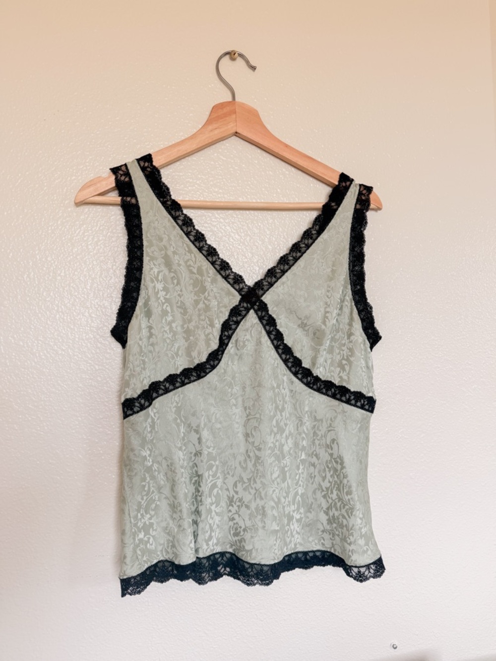 Lace Trim Floral Burnout Tank Top - Sage Green & Black